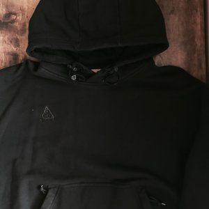 nike acg pullover hoodie black